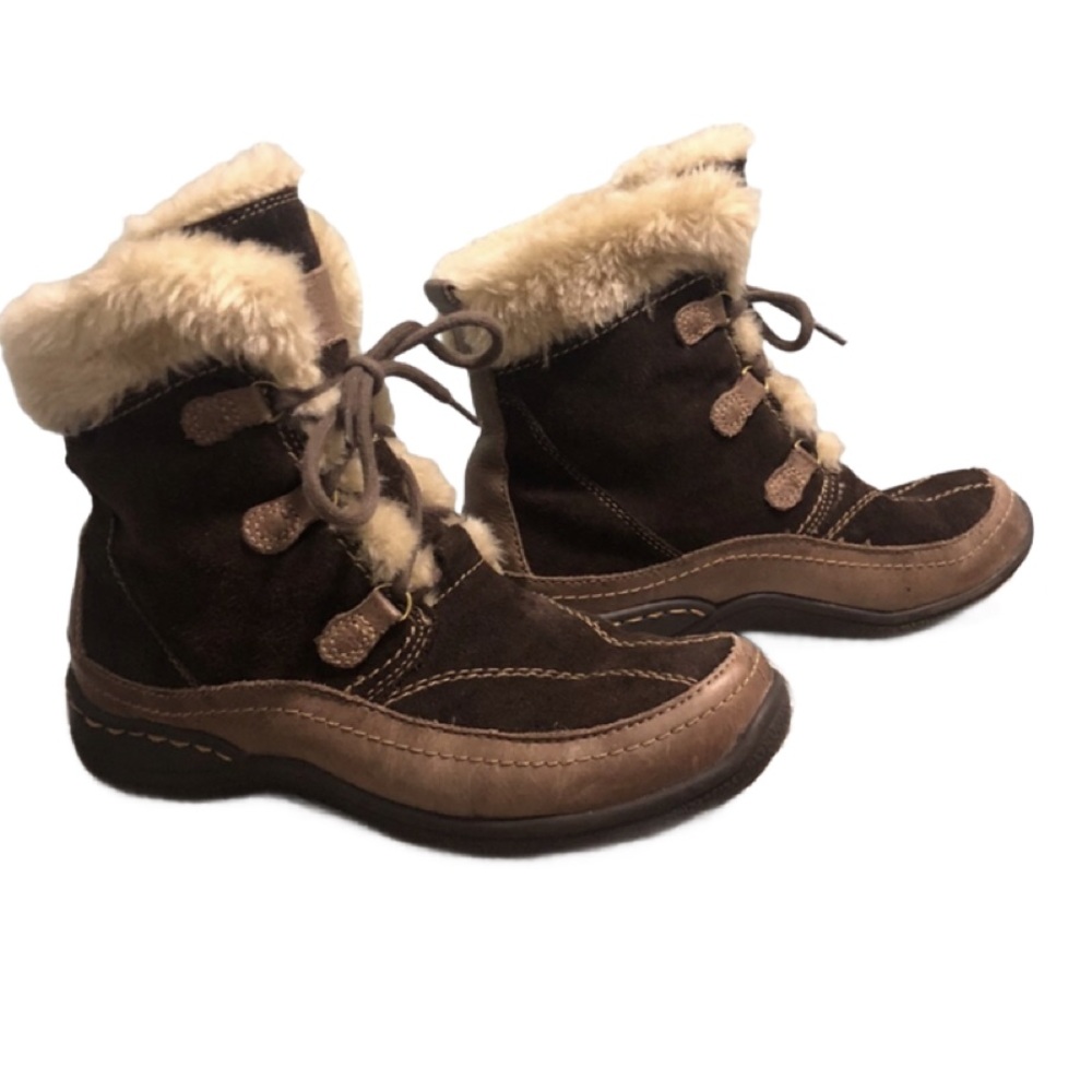 Suede and Faux Fur Winter Ankle‎ Boot bootie Leather Women’s size 8 dark brown